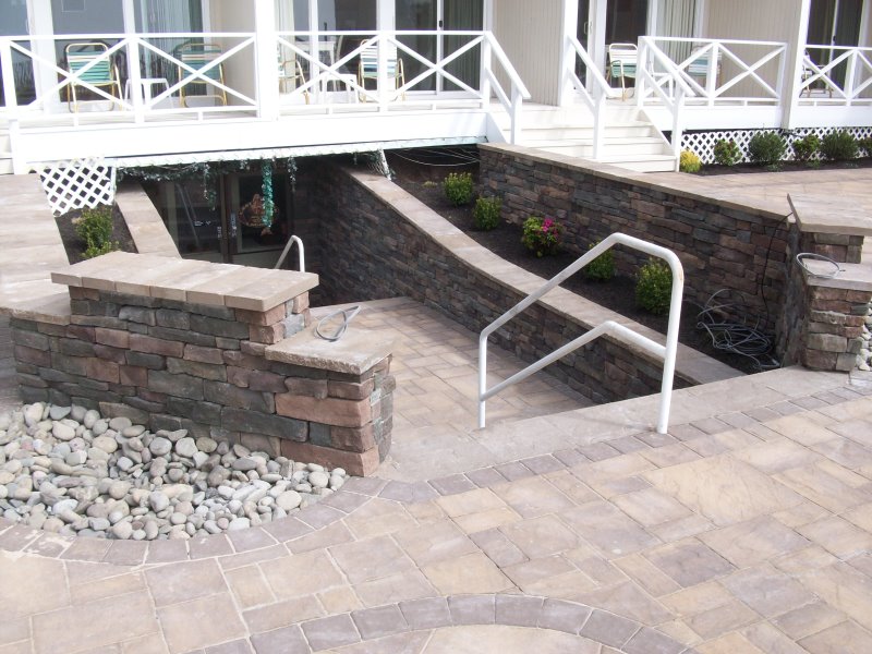 retaining walls and steps