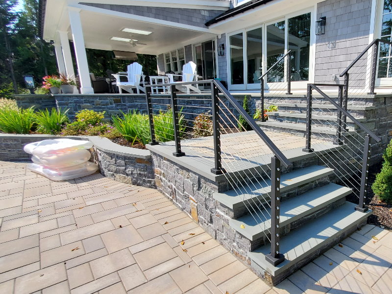 bluestone steps with wire railing